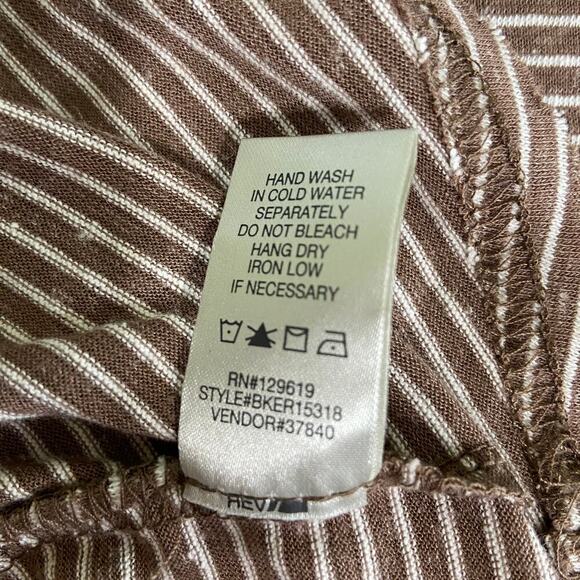 BKE Buckle V-Neck Knit Shirt Brown Cream Stripe Top Women's Size XS - Picture 13 of 14
